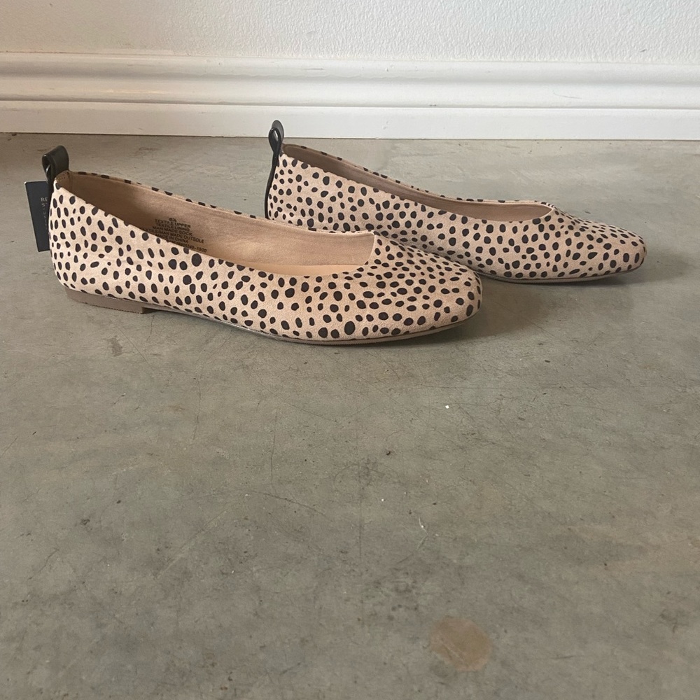 Uninersal thread Cheetah print flats - Picture 2 of 4